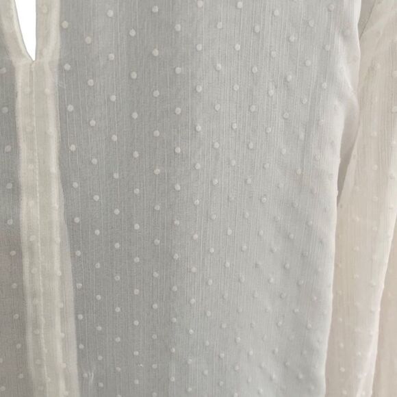 Loft ivory Swiss Dot lined blouse with ruffles and front detailing size M. - Picture 6 of 7